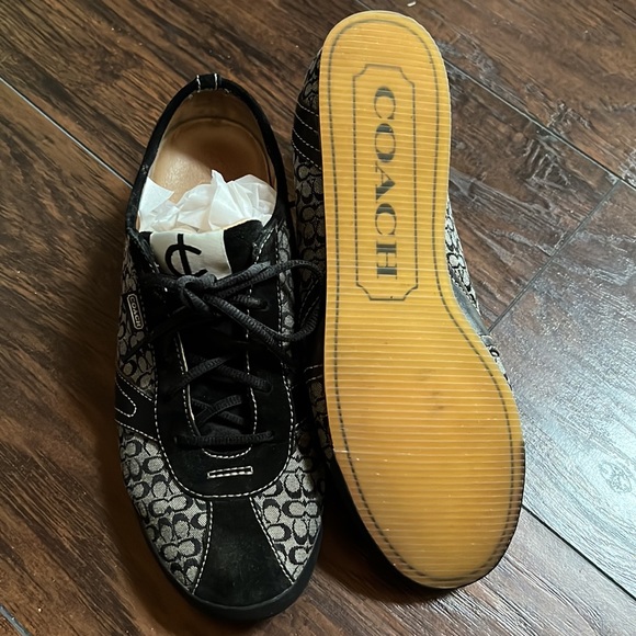 Coach Kelby Black Sneakers - Picture 3 of 14